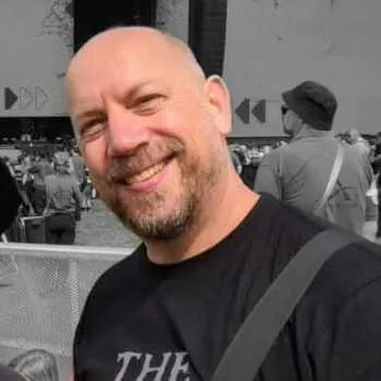Profile photo of Robert Wood
